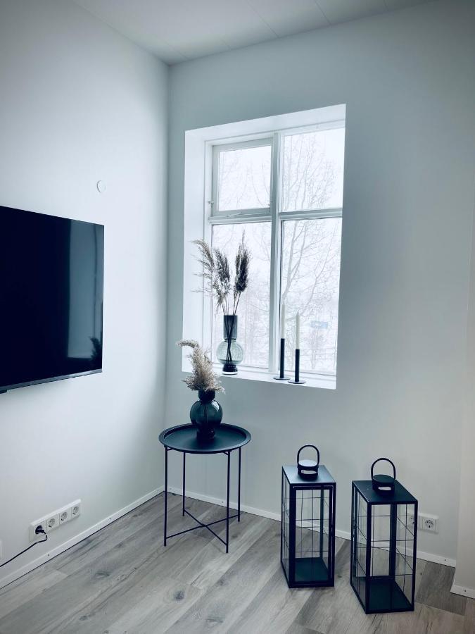 Day Dream Central Akureyri Two Bedroom Apartment 외부 사진